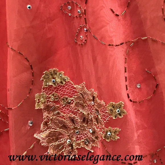 “One of a Kind” Organza Two Piece Ball Gown - Picture 4 of 4